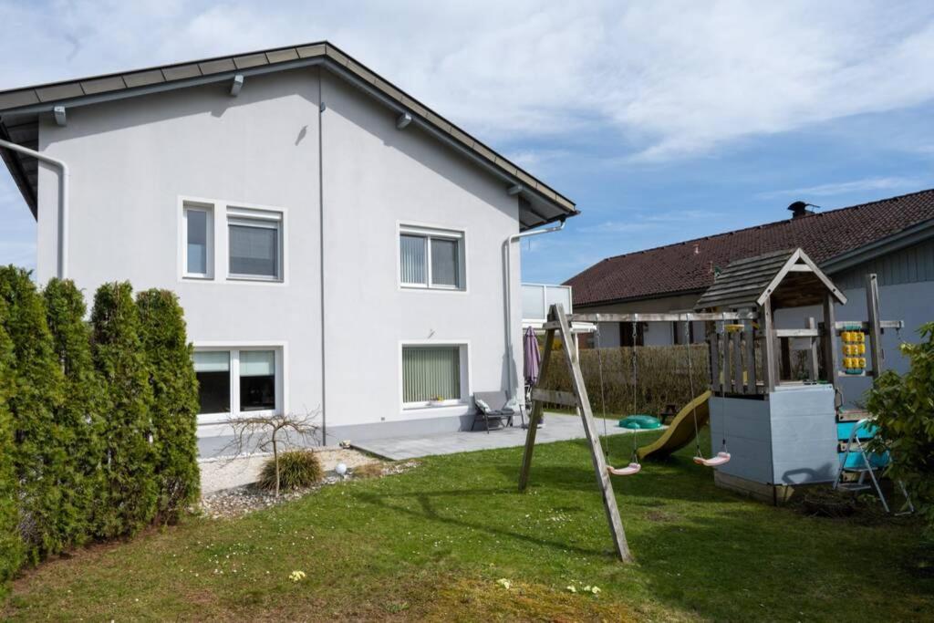 Schoenes Ferienhaus Mit Garten Pörtschach am Wörthersee エクステリア 写真
